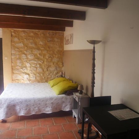 Bed and Breakfast La Fénière à Vénéjan Extérieur photo
