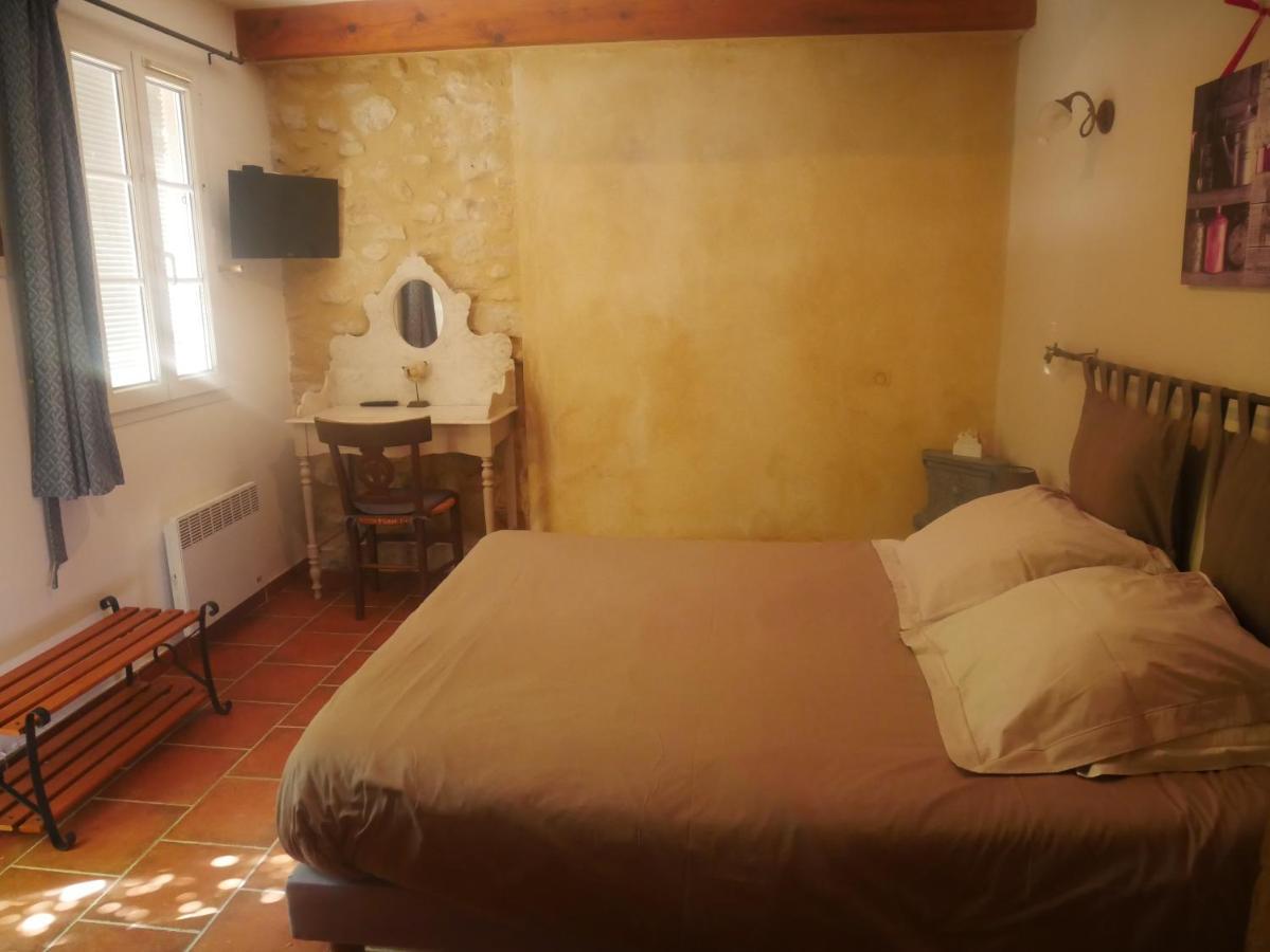 Bed and Breakfast La Fénière à Vénéjan Extérieur photo