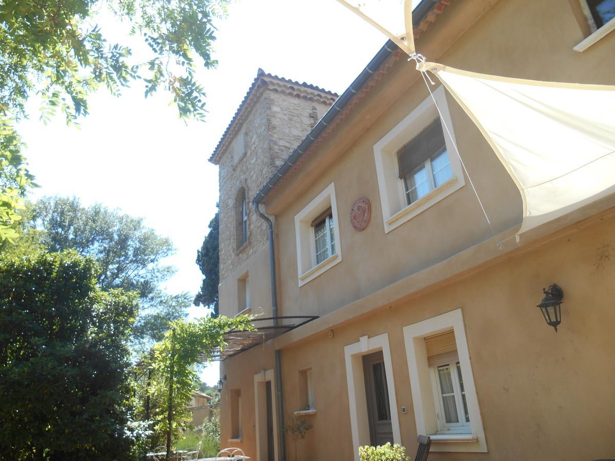 Bed and Breakfast La Fénière à Vénéjan Extérieur photo