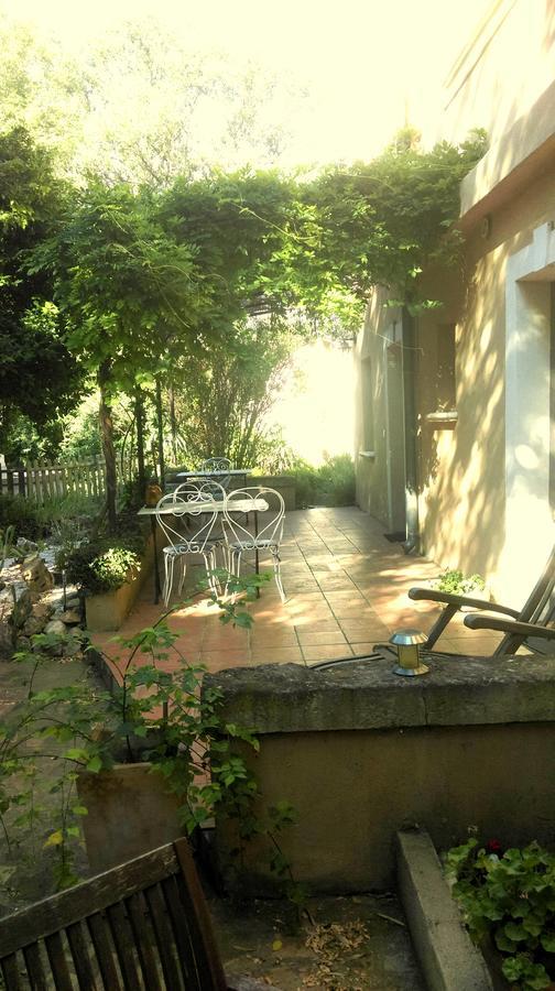 Bed and Breakfast La Fénière à Vénéjan Extérieur photo